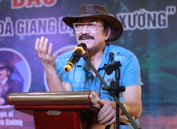 Nguyen Cuong viet dai hop xuong ve song Da hinh anh