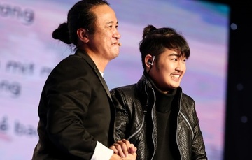 Suc hut bat ngo cua Le Minh Son trong Sing My Song hinh anh