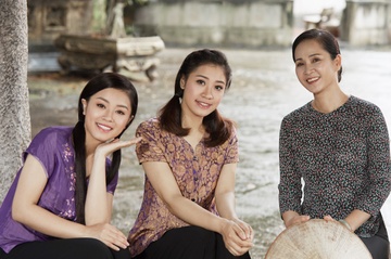 NSND Lan Huong vao vai ba me tan tao trong MV cua Sao Mai Thu Hang hinh anh