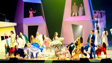 'Ha Noi, ngay... thang... nam': Nhung thanh xuan ruc ro hinh anh