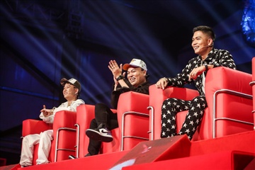 cuoc chien gio vang cua hai game show rap anh 2