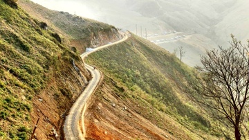 3 ngay rong ruoi Tay Bac mua hoa ban hinh anh