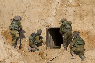 Israel pha huy duong ham xam nhap lanh tho cua chien binh Hoi giao hinh anh