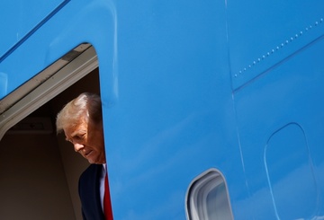 Trump di nhu cach ong den hinh anh