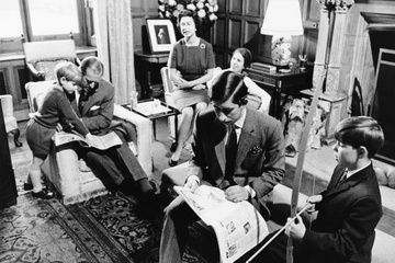 Hoang than Philip tung mua may giat cho Nu hoang Elizabeth II hinh anh