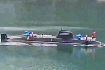 He lo video nghi la tau ngam moi cua Trung Quoc hinh anh