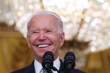Thang loi don bay cua ong Biden va dang Dan chu hinh anh