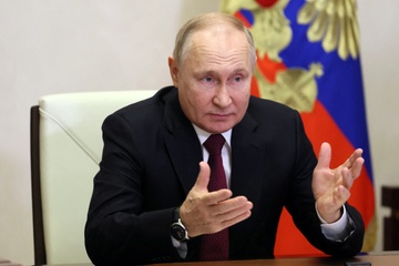 Ong Putin neu bat suc manh Nga o Bac Cuc hinh anh