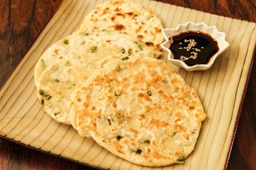 Cac loai banh pancake bien tau khap nam chau hinh anh