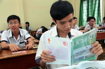 'Sach giao khoa Lich su kho day va nham chan' hinh anh