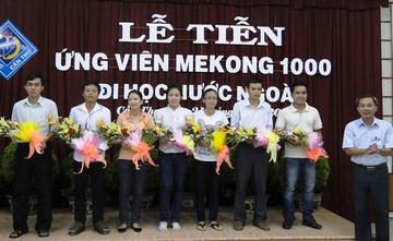 Du hoc nuoc ngoai: Khi di phan khoi, khi ve tam tu hinh anh