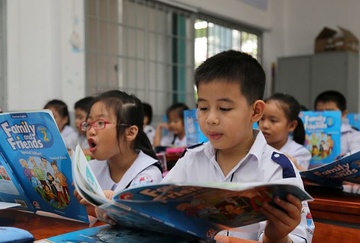 Bao gio hoc sinh nghe, noi duoc tieng Anh? hinh anh