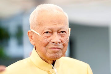 Co van hoang gia quyen luc cua Thai Lan qua doi o tuoi 98 hinh anh