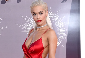HLV The Voice Anh Rita Ora sang Viet Nam bieu dien? hinh anh
