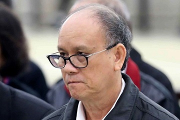 Cuu Chu tich Da Nang noi ve 5 khau sung bi cong an thu giu hinh anh