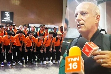 HLV U23 Thai Lan tu chuc sau that bai o Singapore hinh anh