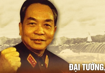 Vo Dai tuong voi Dien Bien Phu hinh anh