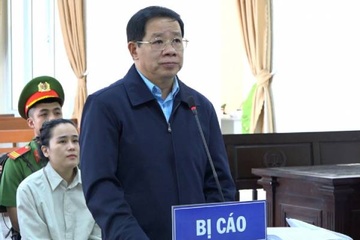Nguyen Giam doc CDC Lam Dong linh an 5 nam tu hinh anh