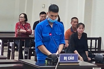 15 nam tu cho ke bat coc chau be doi 2 ty dong tien chuoc hinh anh