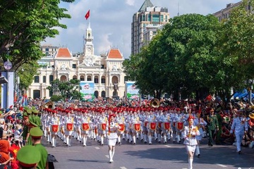Cap nhat moi nhat thoi tiet tai TP.HCM qua tung khung gio ngay 30/4 hinh anh