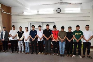 Bắt 13 thanh niên chuyên hack tài khoản Facebook, thu lợi gần 23 tỷ