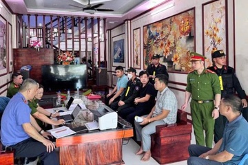 Bắt tạm giam đối tượng khai thác cát sỏi trái phép