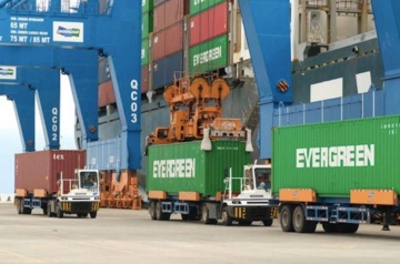 Cựu cán bộ giảm tiền nhận hối lộ để giúp doanh nghiệp cạnh tranh