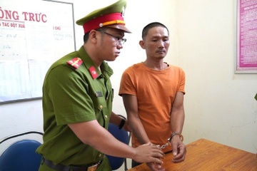 Bat giam tai xe say xin lai oto lao len via he khien mot nguoi tu vong hinh anh