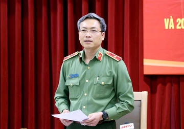 Thieu tuong Nguyen Quoc Toan lam Nguoi phat ngon Bo Cong an tu 1/6 hinh anh