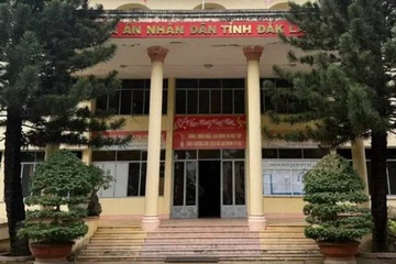 Tiep tuc dieu tra 2 tham phan TAND tinh Dak Lak nhan hoi lo hang ty hinh anh