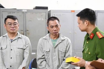 Khoi to 3 doi tuong trong duong day kinh doanh thuc pham chua chat cam hinh anh
