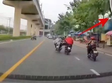 Loi khai cua ke dap nga nguoi di xe may o TP.HCM hinh anh
