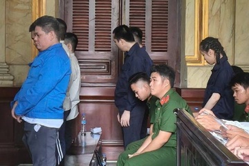Tuyen an tu hinh ke sat hai nhan vien quan karaoke hinh anh
