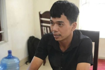 Nghet tho giai cuu chau be bi nguoi yeu cua me bat coc lam con tin hinh anh