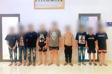 Triệu tập 11 đối tượng tham gia hỗn chiến giữa đêm khuya