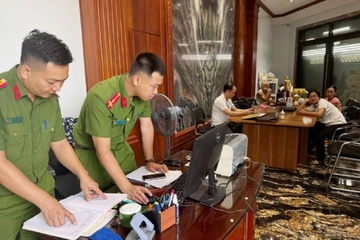 Cong an tinh Thanh Hoa trieu tap, kham xet noi o cua Bui Quoc Y hinh anh