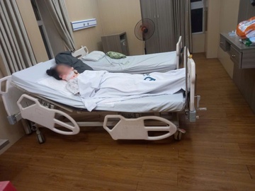 6 nữ sinh đánh bạn gãy đốt sống cổ chuẩn bị hầu tòa