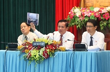 'Cac anh lam nhu the, dan khong la moi la' hinh anh