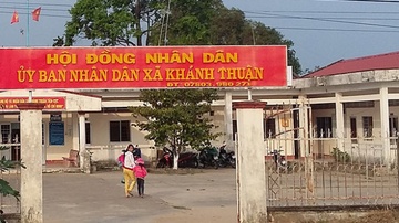 Lanh dao xa no 48 trieu 'tien nhau', chu quan doa dot tru so hinh anh