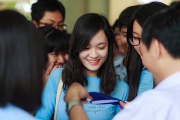Diem chuan lop 10 truong chuyen Le Quy Don cao nhat la 46 hinh anh