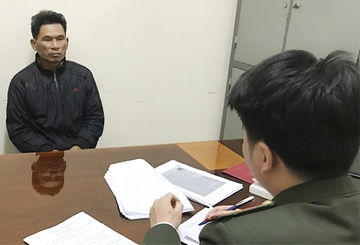 Bat giu ke hoat dong nham lat do chinh quyen nhan dan hinh anh