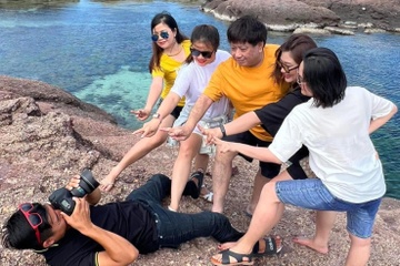 Huong dan vien Phu Quoc di phu bep, khong dam tam dip 30/4-1/5 hinh anh