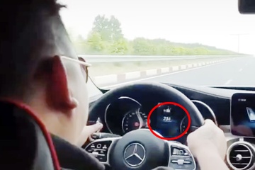 Truy tim tai xe Mercedes chay 234 km/h tren cao toc TP.HCM - Dau Giay hinh anh