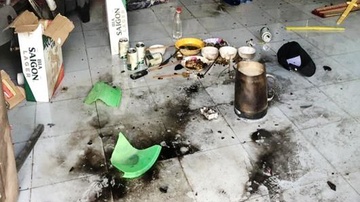 Bat nhom nem 'bom xang' khien 4 nguoi bong nang o Dong Nai hinh anh