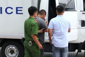 Bat khan cap nghi pham giet nguoi o Long An hinh anh