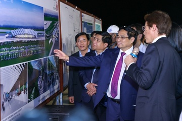 Khai thac nha ga moi san bay Phu Bai dip le 30/4 hinh anh