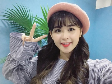 Ve ngoai xinh xan cua Ma Huong Thao hinh anh