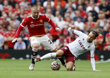 Hai bai toan ve hang phong ngu cua Man United hinh anh