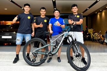 Bo suu tap xe 2 banh hang doc cua ong Nguyen Quoc Cuong hinh anh