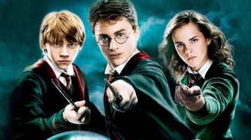 Linh muc My cam 'Harry Potter' o truong vi so hoc sinh goi len ma quy hinh anh